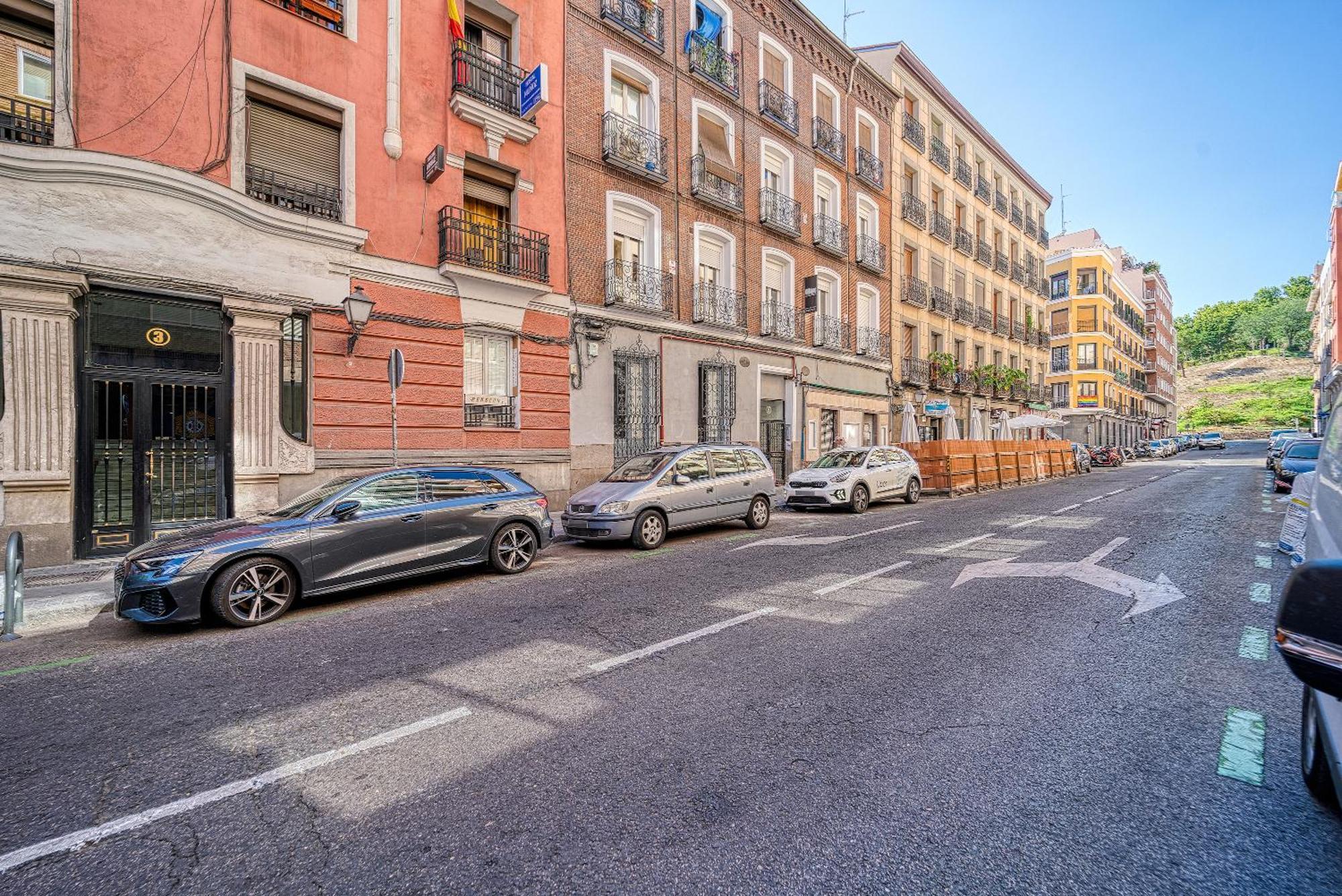 Angelitomad Hotel Madrid Exterior photo
